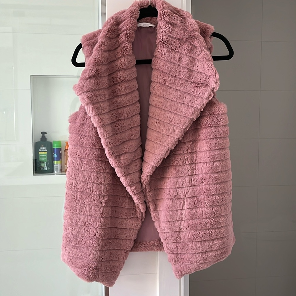THML faux fur pink vest, XS, perfect condition